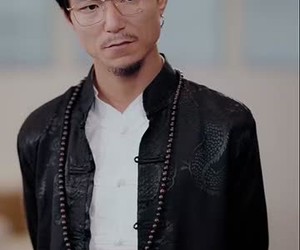 短剧《收废品怎么了我就要拒绝校花》80集夸克网盘免费观影全集
