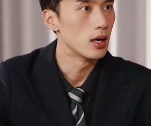 短剧《发错表白情话，女老板要跟我领证发错》79集夸克网盘在线全剧免费观看