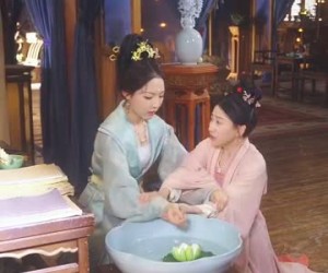 短剧《娘娘今天也不想加班》69集夸克网盘免费在线观赏