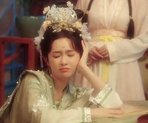 短剧《穿越后宫我和暴君互听心声》75集夸克网盘在线免费看全集