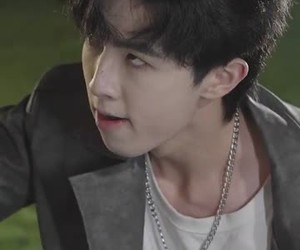 短剧《天降外挂式监护人》30集夸克网盘全集免费在线观