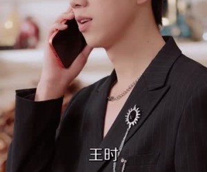 短剧《中年被裁后，我拿下总裁弟弟》66集夸克网盘在线免费赏全集