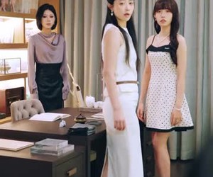 短剧《穿越书中女主人设崩了》80集夸克网盘免费看完整版