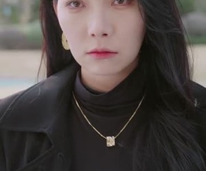 短剧《捡个女友回家过年》70集夸克网盘免费全集在线观看