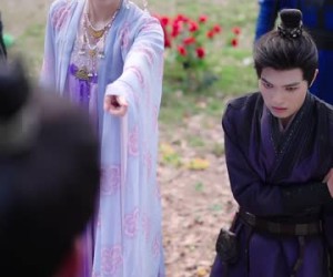 短剧《鸢尾映朱门》80集夸克网盘在线免费观看全集