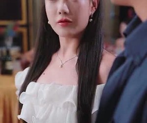 短剧《失恋逆袭，校花追我不放手》80集夸克网盘免费在线追全集