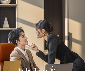 短剧《她和往事尽付长风》52集夸克网盘免费观赏全集