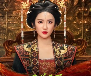 短剧《凤逆天下：皇后才是真大佬》78集夸克网盘免费观看无删减