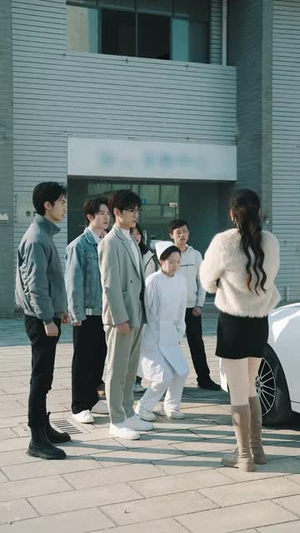 只差两分钟（30集）好看又上头的热播短剧