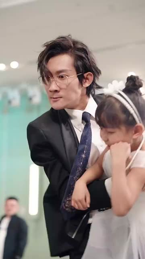 女儿说：妈妈，我陪你赢回来（60集）热门短剧推荐短剧片段