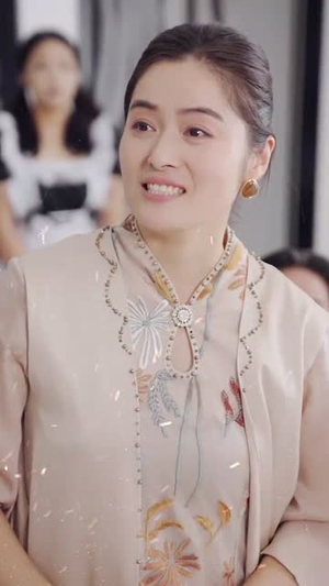 致富从每日抽奖系统开始（106集）短剧大结局超前点映