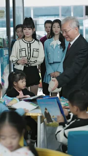 咬红唇(99集)短剧最热榜最近火