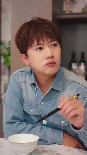 我的房东是偶像歌手（80）全集短剧免费完整版在线观看