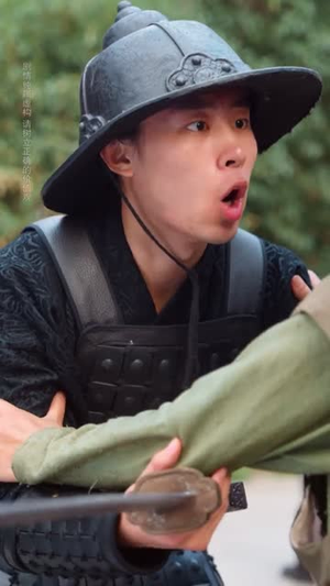 搜刮民脂民膏朕收你们来了（53集）全集短剧都可以免费看