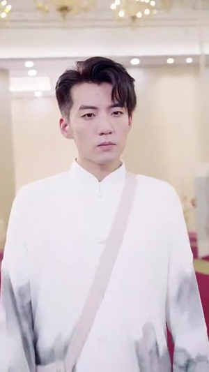 隐世奇人闯都市（61集）最新火爆短剧抢先看全集