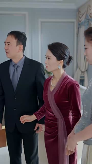 拒绝认亲后，纨绔养哥宠我如宝（60集）精彩短剧热播中点击下方看全集