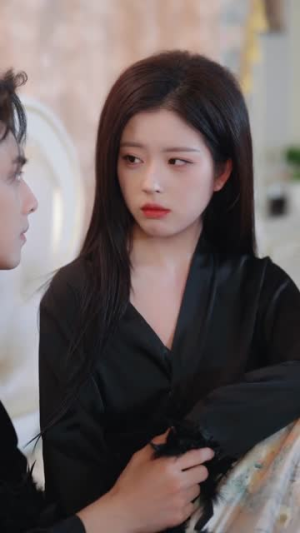 女将军挥挥拳，豪门老公乖成犬（80集）短剧分享关注我一起追剧